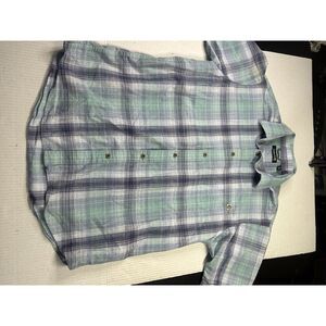 Size Medium Mens Solaris Button-Up Shirt Short Sleeve‎ (Plaid Green)